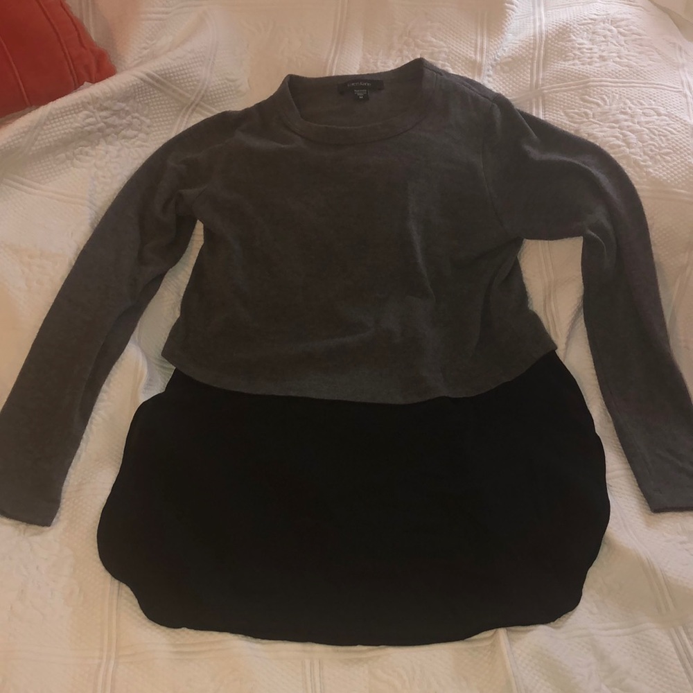 Karen Kane grey and black blouse